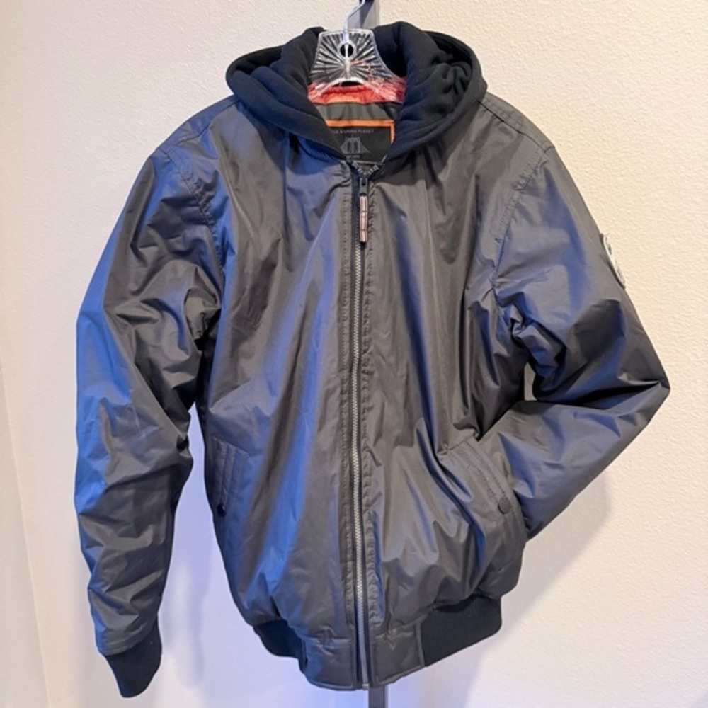 Hawke & Co Outfitter New York gray/ black bomber jacket size small